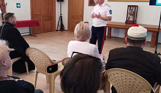 Для учащихся  Детской школы искусств №2 Элисты провели культурологическое занятие в Казанском соборе Элисты 