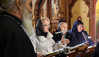 Во вторник первой седмицы Великого поста архиепископ Юстиниан молился за уставным богослужением в Казанском соборе Элисты 
